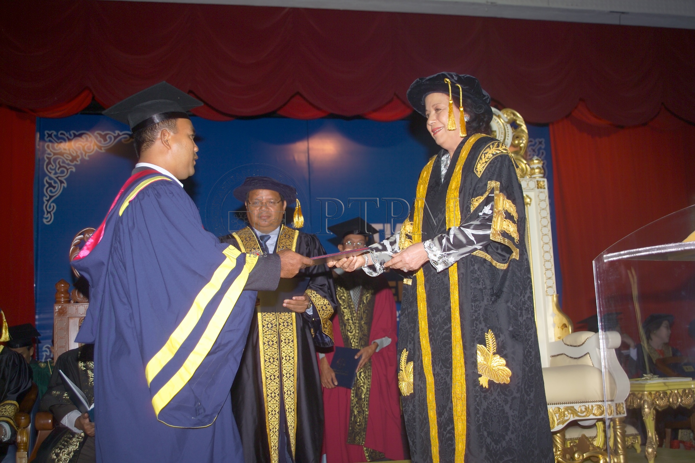 PTPM 04 5 konvo D8XZ1252